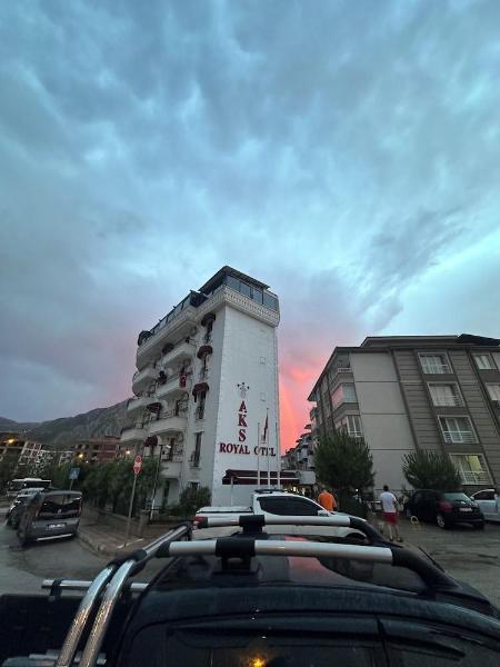 Aks Royal Otel